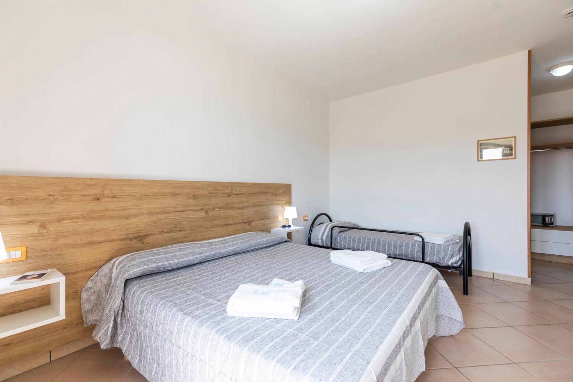 Hotel Calabrisella Calabria Екстериор снимка