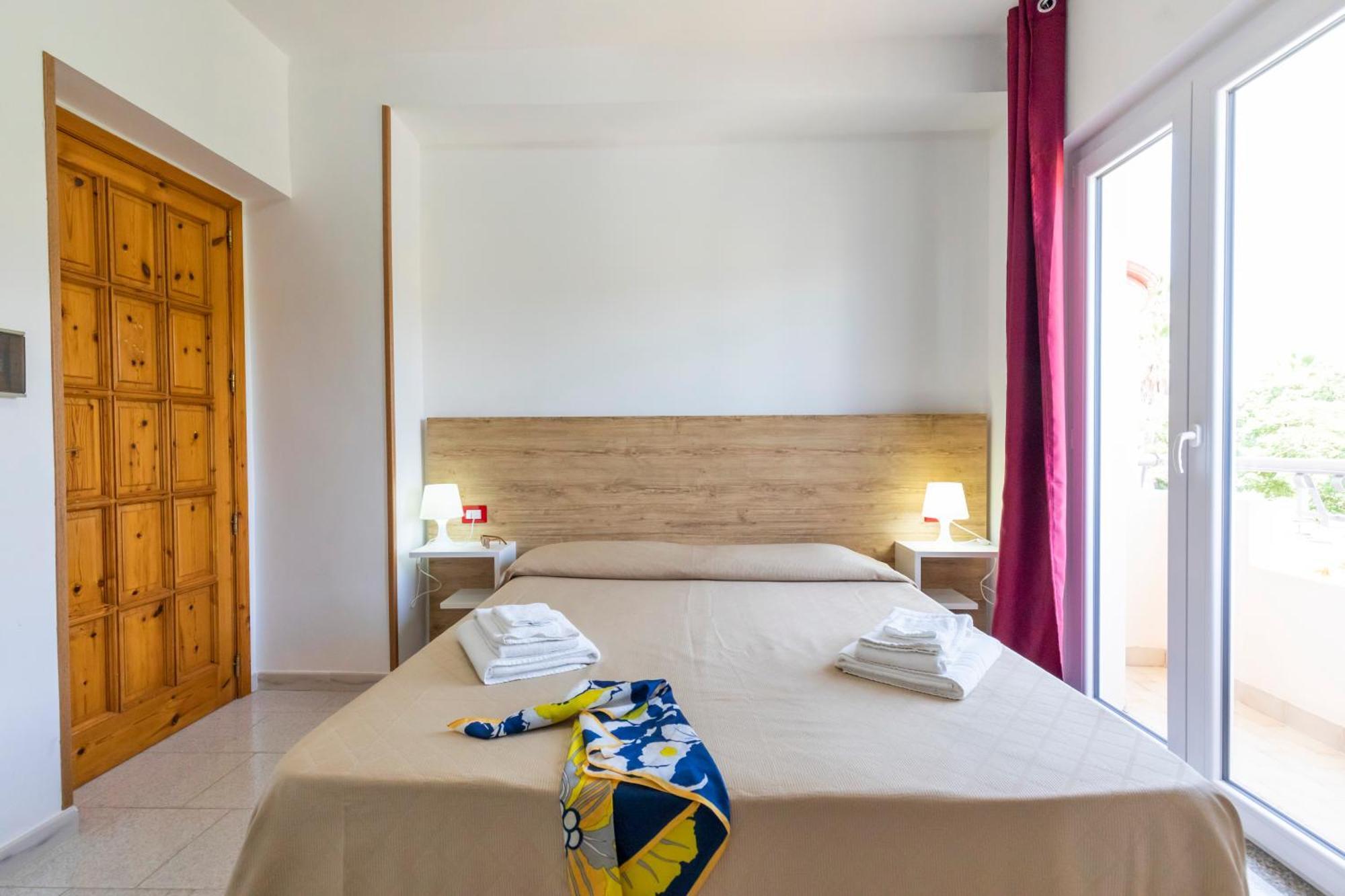 Hotel Calabrisella Calabria Екстериор снимка