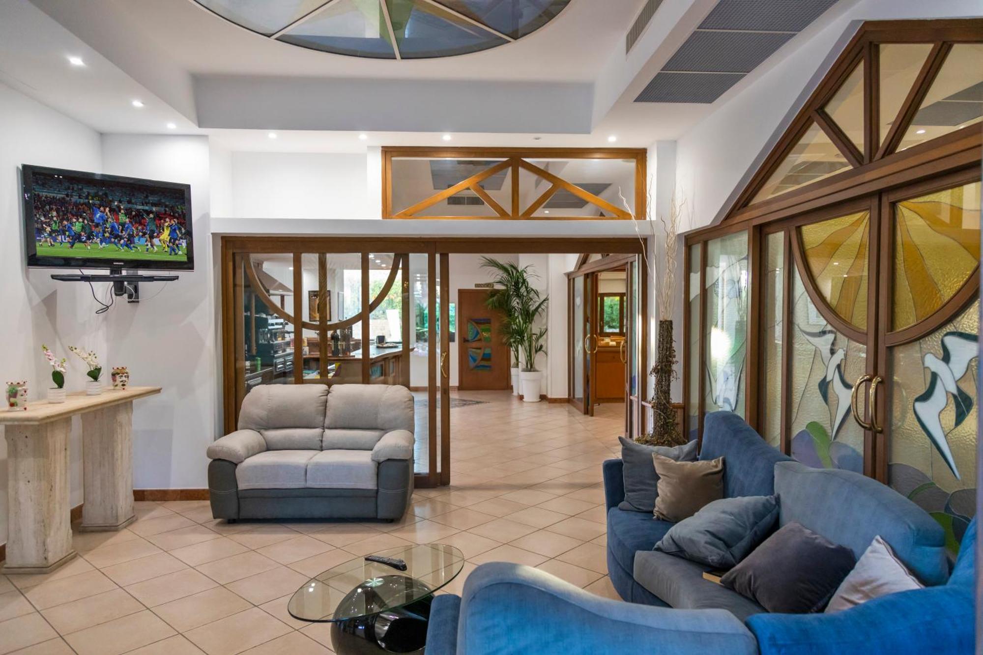Hotel Calabrisella Calabria Екстериор снимка